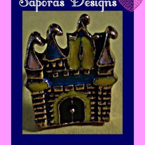 Size 6  Cinderella Castle Theme Ring Adjustable To Fit Most Fingers